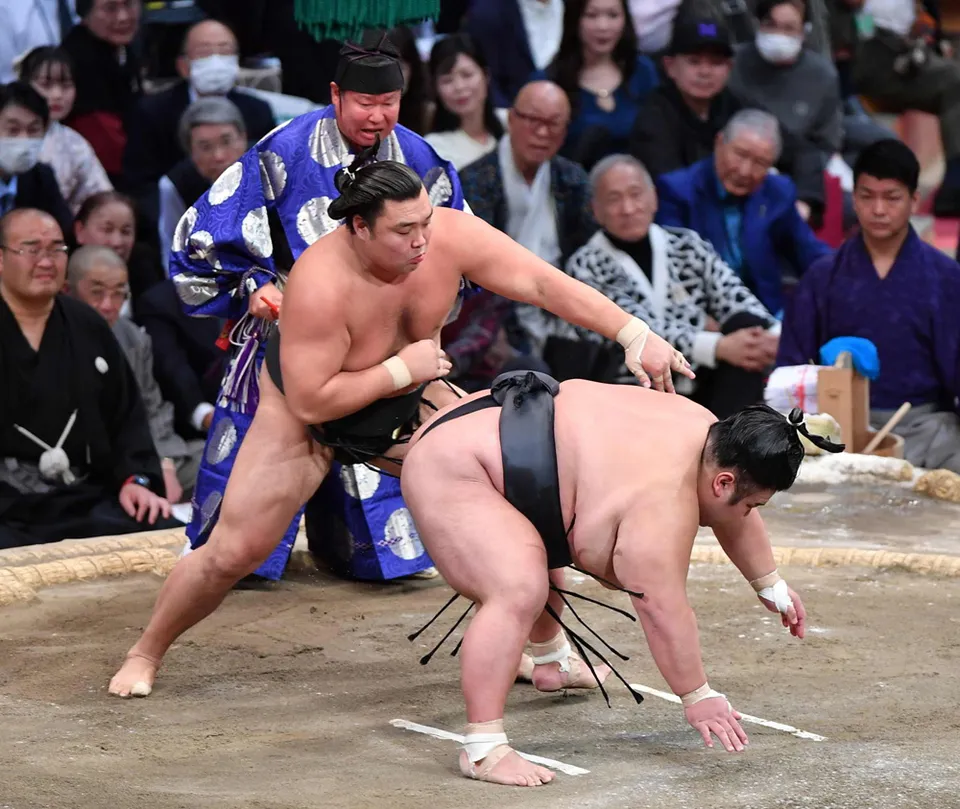 大相撲 速報 今日今場所の注目力士の成績と対戦結果を徹底分析！
