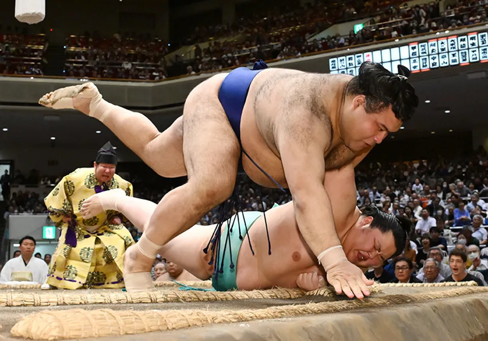 福岡国際センター駐車場で大相撲観戦の便利さを徹底解説！